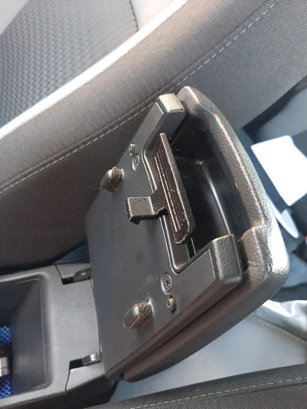 Hyundai i20 2019 Armrest Clip