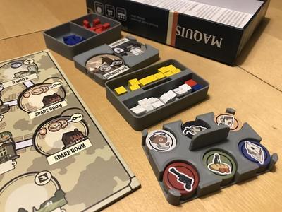 Maquis token trays