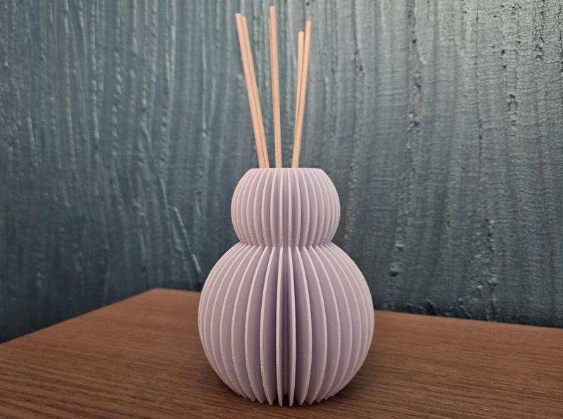 Snowman-shaped air freshener