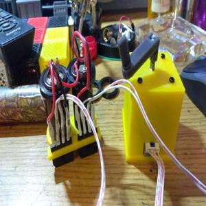Enclosure for KV4242 stepper motor with friction fit lid