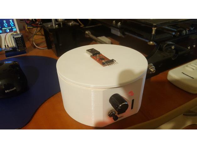 Battery powered turntable with 28BYJ-48 stepper motor