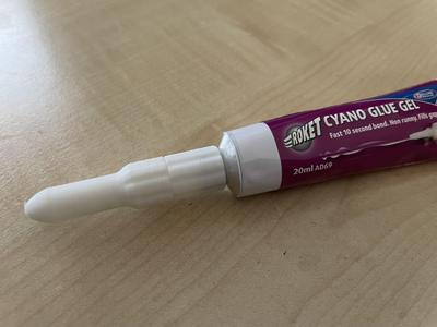 Applicator glue