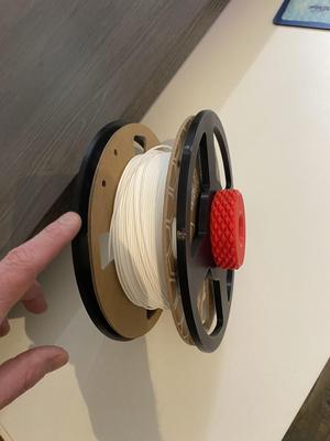 SPOOL HOLDER