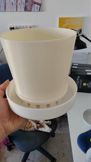 Simple Planter and High Capacity Basin