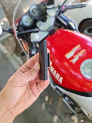 Yamaha Fzr front caliper cap