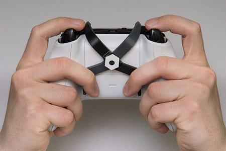 Xbox One controller paddles