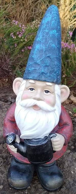 Gnome with watering can