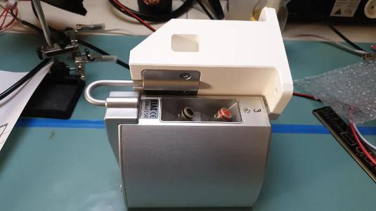 Elac Cinema 2 SAT speaker holder   