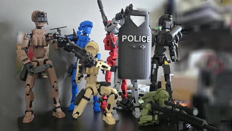 Dummy 13 250% Basic Armor and Frame - Female/Male   