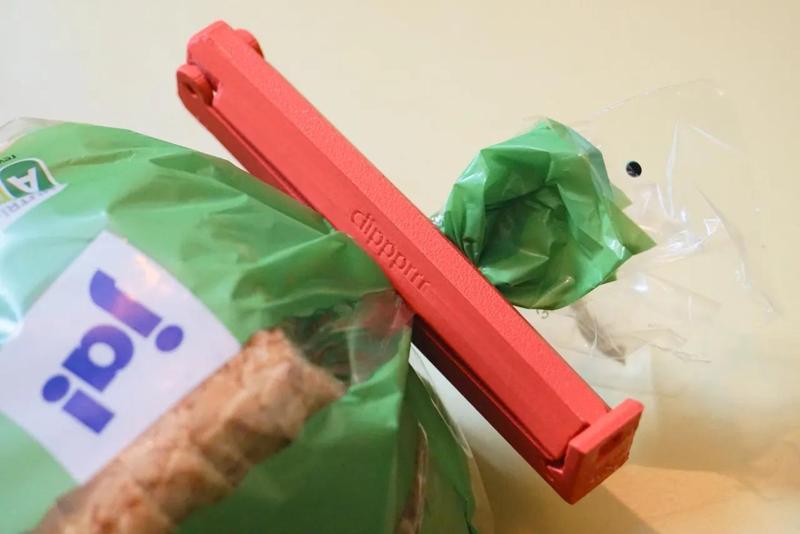 clippprrr - Freezer and Food Bag Clip   