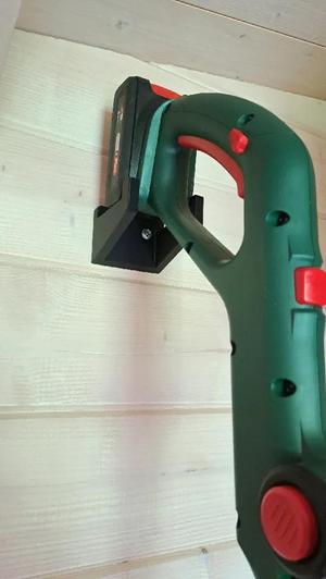 Halter für Bosch Rasentrimmer Universal Grass Cut 18V, PBA Akku   