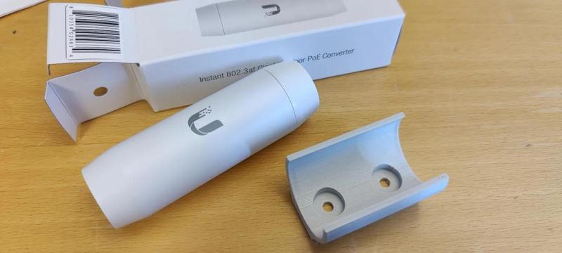 Unifi INS-3AF-I-G PoE Converter Adapter