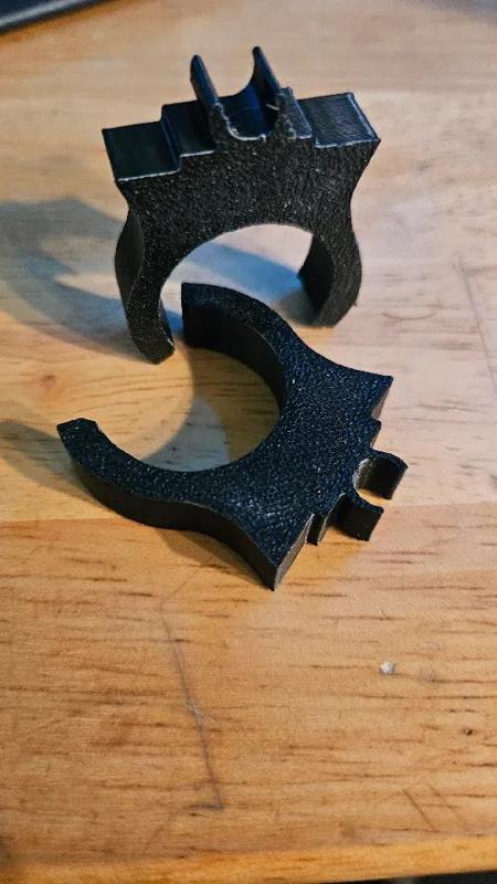 Greenhouse Misting hose clamp   