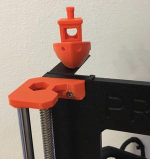 3D Benchy holder for Prusa MK3S