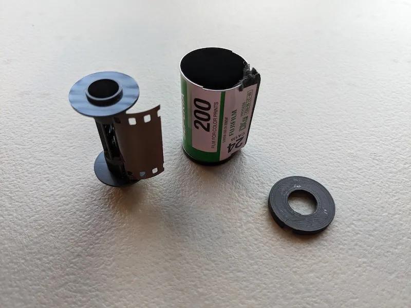 End cap for 35mm cassette   