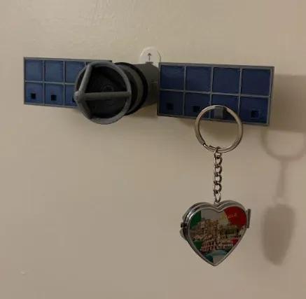 Satellite Key Holder   