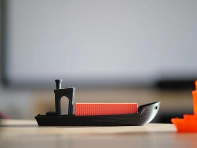 Container Benchy   