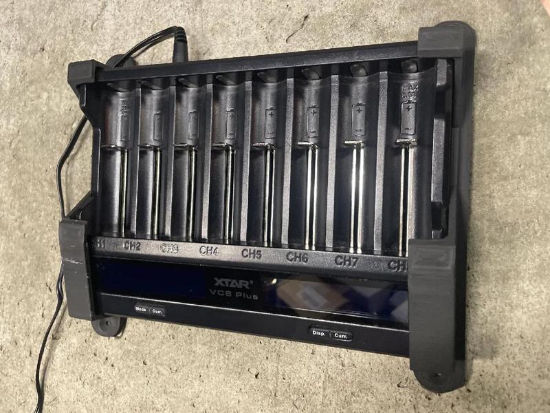XTAR VC8 Plus Charger Wall Mount   
