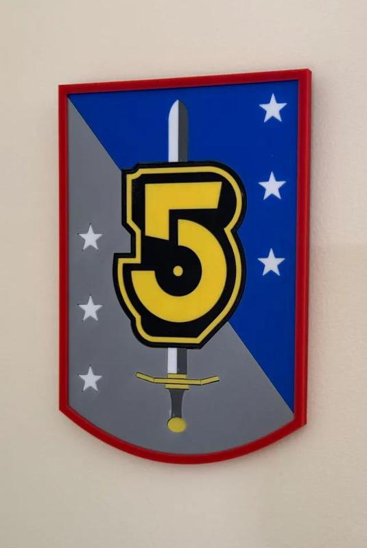 Babylon 5 Logo - NO MMU   