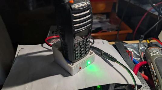 UV-B5 charging base   