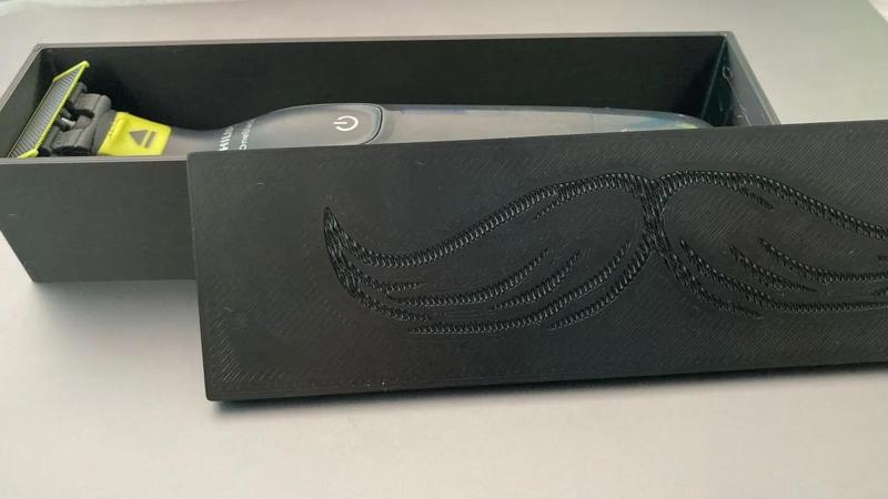 Boite rasoir moustache - Philips OneBlade   