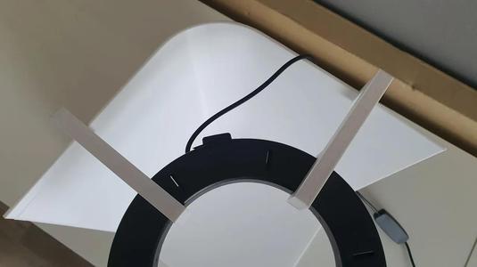 LED ring holder for photobox   