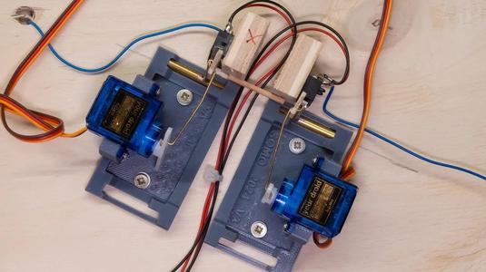 Servoantrieb mit SG90   