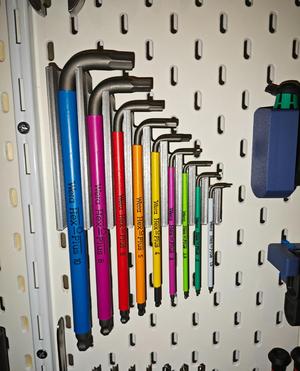 Skadis Wera hex keys magnetic holder