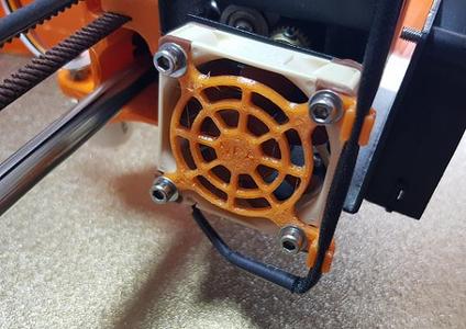 40mm fan guard- with integrated cable clips