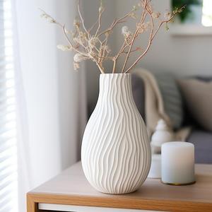 Vigevano Vase – Serene Flow of Modern Elegance