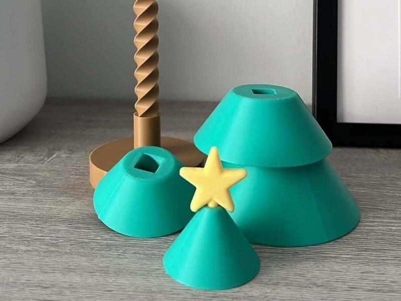 Spinning Christmas Tree