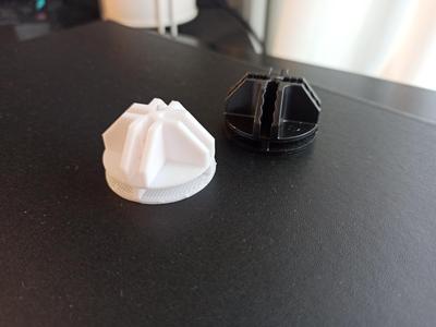 Cube Corner Connector For Wire Storage System