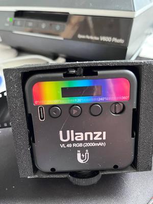 Ulanzi light adapter