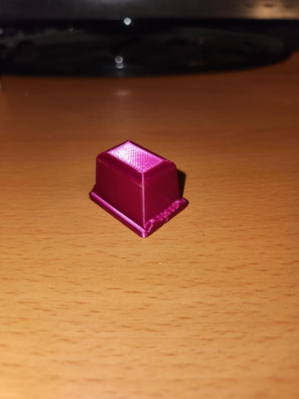 Small 1/10th Uline Tote Scale Accessory