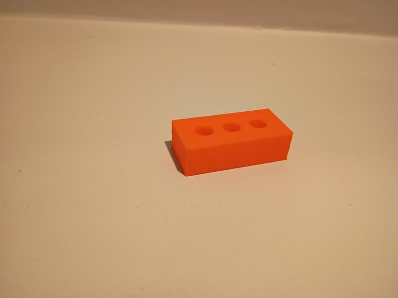 Brick 1/4 Scale