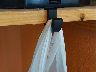 Garbage bag hook