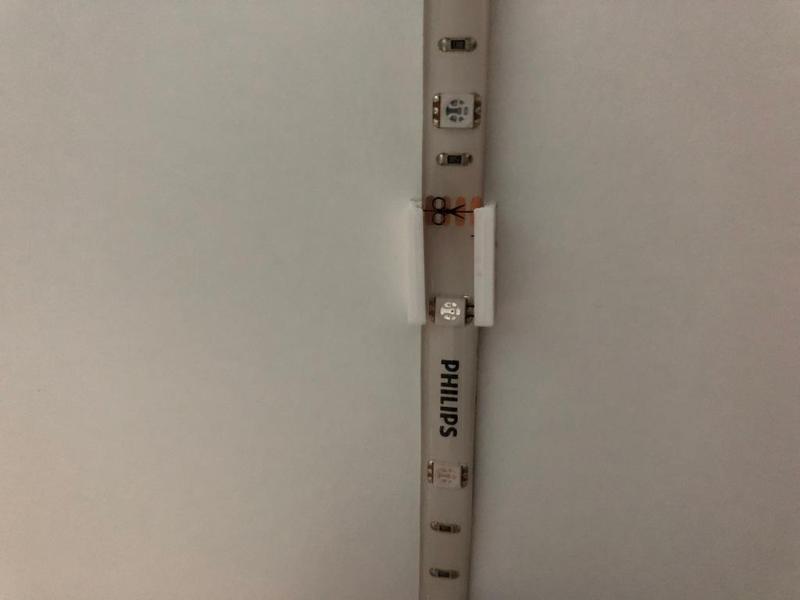 Philips hue strip clip