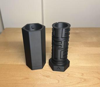 Easy-reset maze tube designed for Geocaching