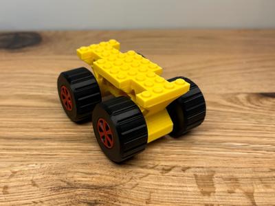 Brick Monster Truck Base - Chassis