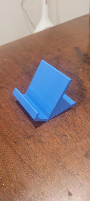 Simple phone stand