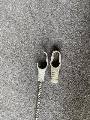 Hooks for BMW E36 Compact Parcel Shelf (with grooves added)