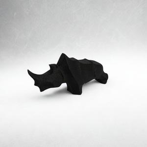 RHINO FIGURE / SCULPTURE (LOW POLY)