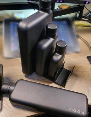 Memo Bottle Stand for storage