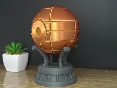 Assassin's Creed Split Apple of Eden and Pedestal