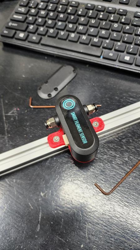 BTT filament sensor mounting bracket