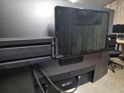 8040 extrusion samsung tablet  holder