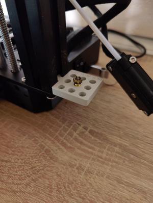 Simple Nozzle Holder
