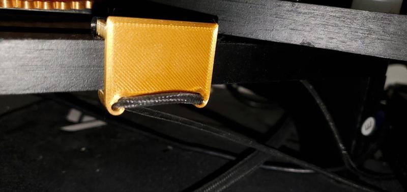 Mouse Cable Guide (parameterized)