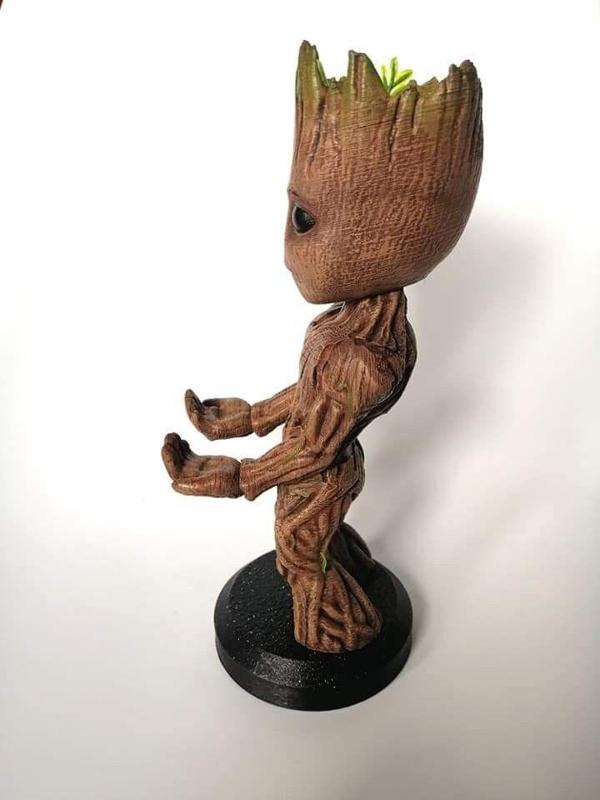 Groot phone holder