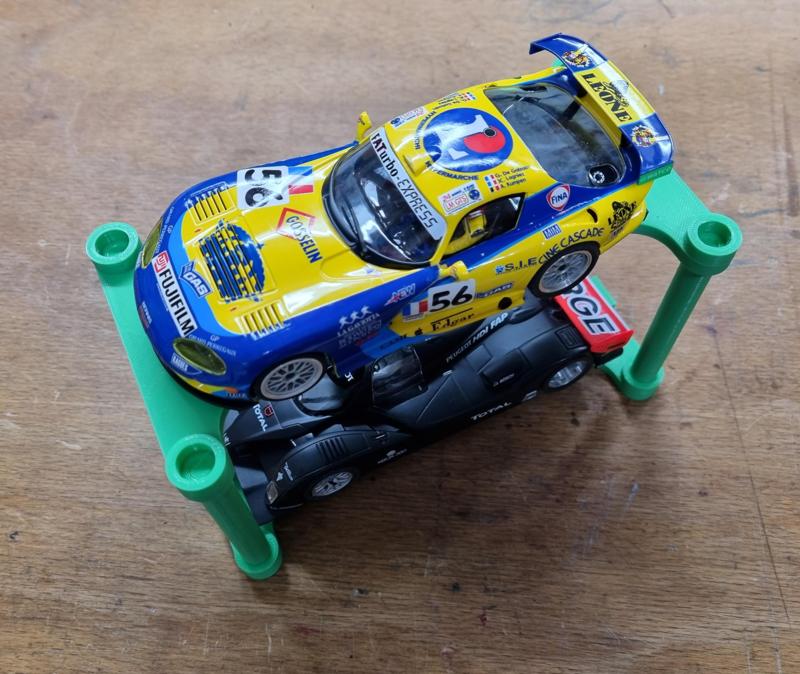 Stackable Slotcar Stand